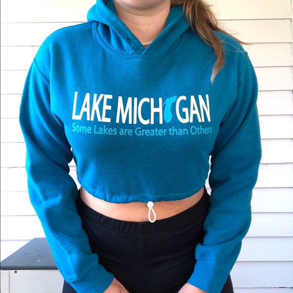Gildan | Tops | Lake Michigan Cropped Hoodie Small Copy | Poshmark